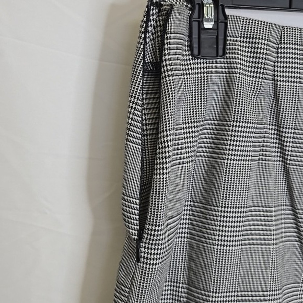 Romeo & Juliet Houndstooth Ruffle Skirt Preppy Academia Y2K, Black White, Medium - Picture 6 of 9